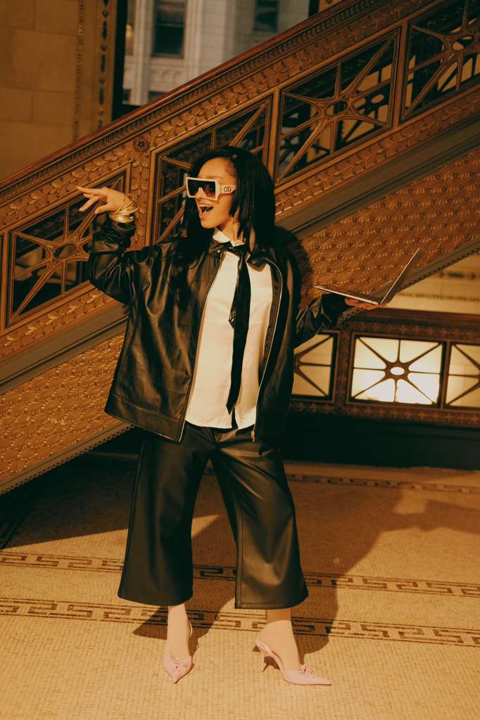 KVTTI black jacket& jorts 2