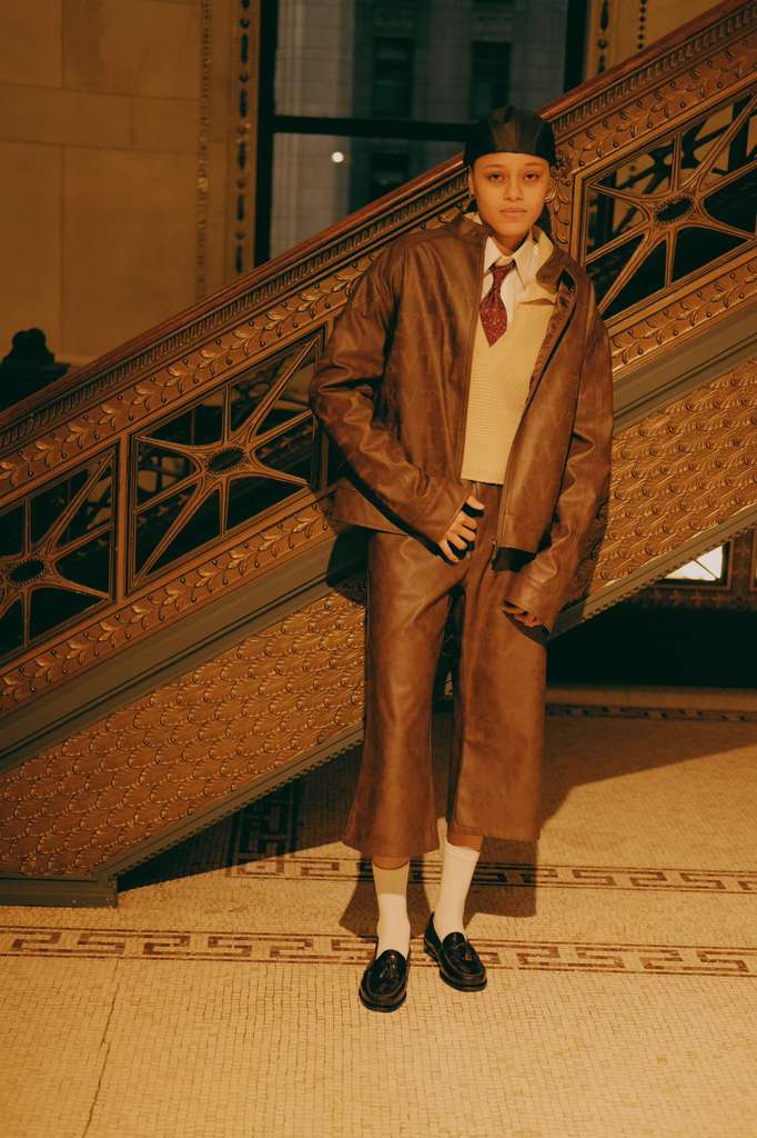 KVTTI brown jacket & jorts 5