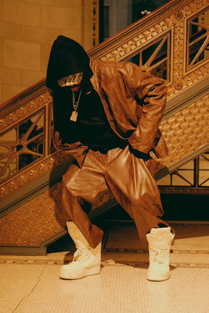 KVTTI brown jacket &jorts 3