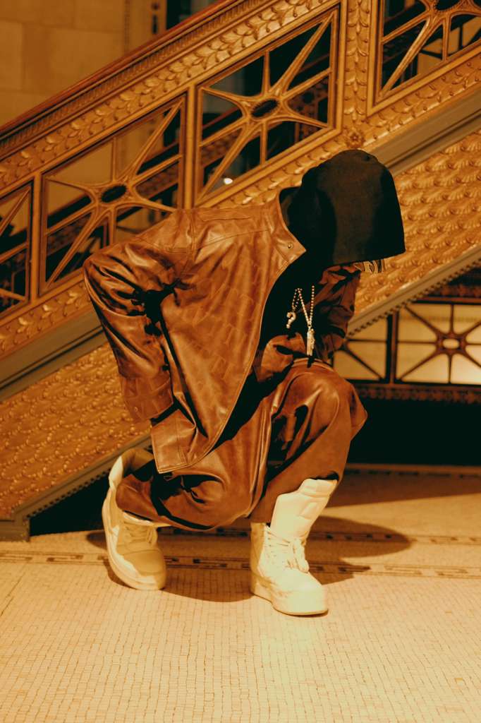 KVTTI brown jacket &amp;jorts 2